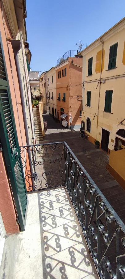 Ideale Per Escursionisti, A Pochi Minuti Dal Mare E Dalle Falesie- Casa Celeste Cisano sul Neva Exterior photo